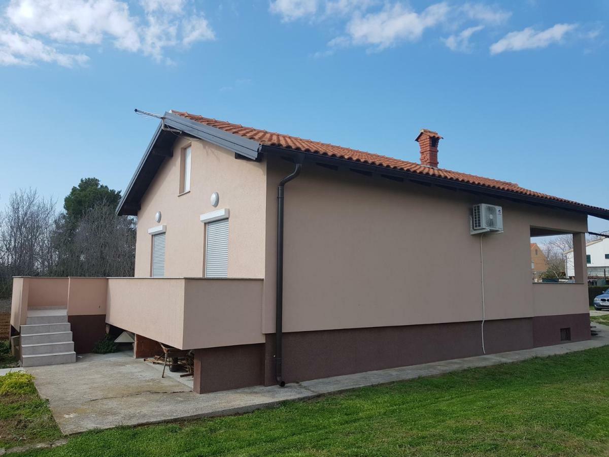 Holiday Home Begonja بريفلاكا المظهر الخارجي الصورة